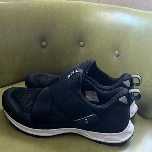 TIEM SoulCycle Slipstream women’s cycling shoes black 7.5